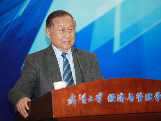 中國(guó)經(jīng)濟(jì)體制改革基金會(huì)高尚全：憲政不存在“姓資姓社”的問(wèn)題                                                                