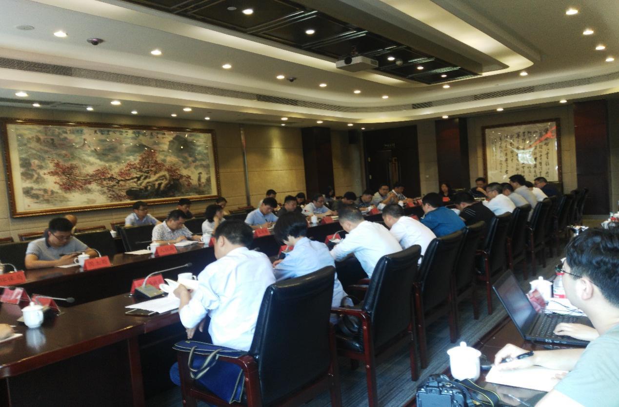 中國(guó)經(jīng)濟(jì)體制改革基金會(huì)我會(huì)公眾意見(jiàn)調(diào)查部參加銅仁市鄉(xiāng)村振興規(guī)劃調(diào)研